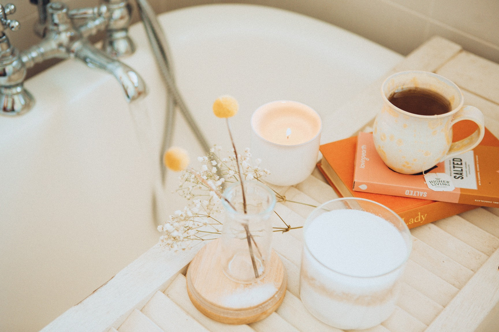 How to Have a Self-Care Bath
