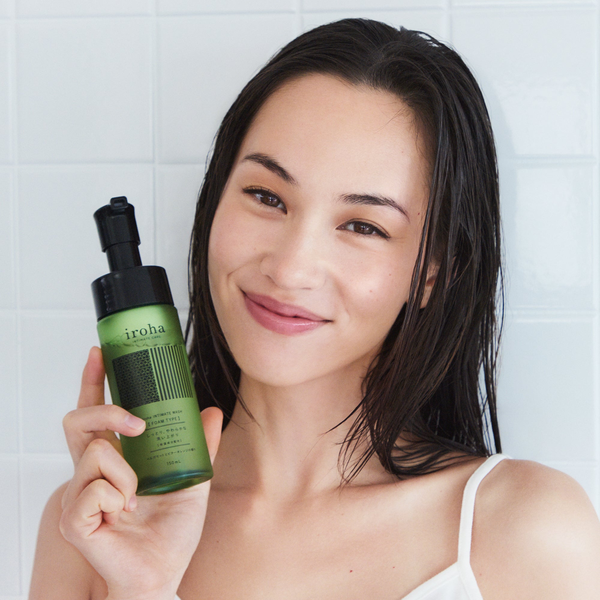 iroha INTIMATE WASH [FOAM TYPE] Bergamot and Bitter Orange